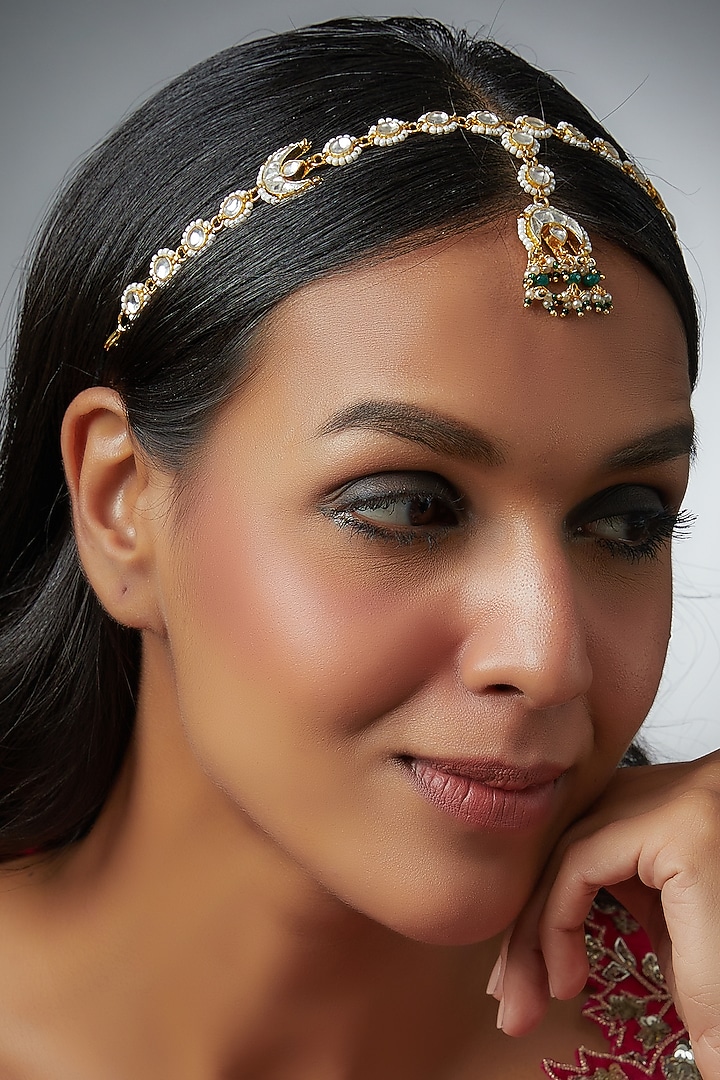 Gold Finish Kundan Polki & Green Beaded Mathapatti by VASTRAA Jewellery at Pernia's Pop Up Shop