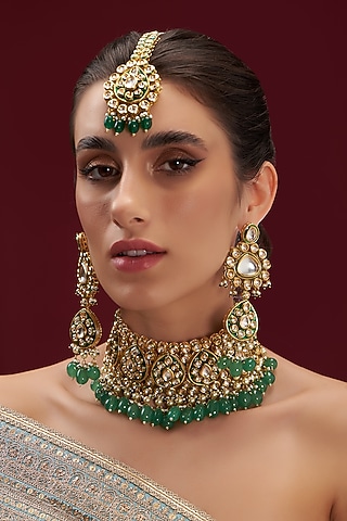 Gold Finish Kundan Polki & Green Beaded Necklace Set by VASTRAA Jewellery