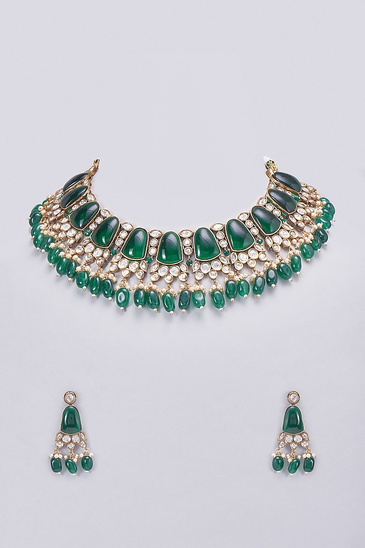 Gold Finish Kundan Polki & Emerald Necklace Set by Vastraa Jewellery at Pernia's Pop Up Shop