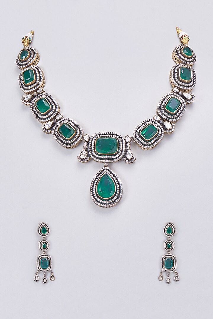Gold Finish Kundan Polki & Emerald Necklace Set by Vastraa Jewellery at Pernia's Pop Up Shop