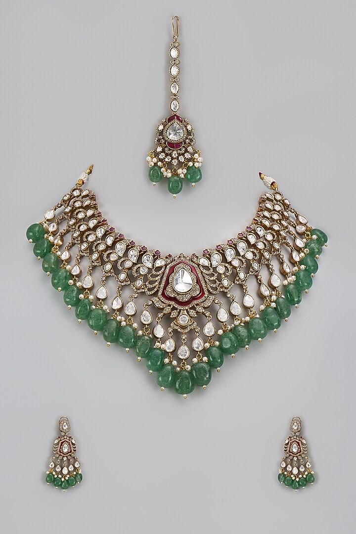 Gold Finish Kundan Polki & Green Stone Necklace Set by VASTRAA Jewellery at Pernia's Pop Up Shop