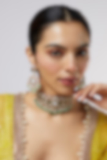 Gold Finish Kundan Polki & Green Stone Choker Necklace Set by VASTRAA Jewellery at Pernia's Pop Up Shop