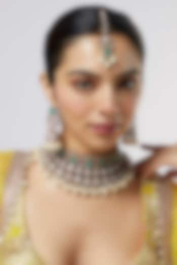 Two-Tone Finish Kundan Polki & Green Stone Choker Necklace Set by VASTRAA Jewellery at Pernia's Pop Up Shop