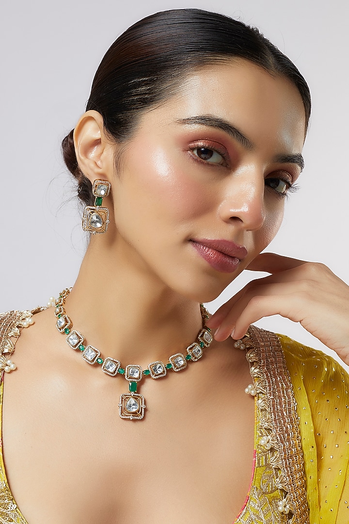 Gold Finish Kundan Polki & Green Stone Necklace Set by VASTRAA Jewellery at Pernia's Pop Up Shop
