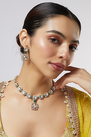 Gold Finish Kundan Polki & Green Stone Necklace Set by VASTRAA Jewellery