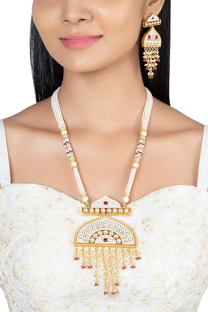 Gold Finish Kundan Polki & Red Stone Necklace Set by VASTRAA Jewellery