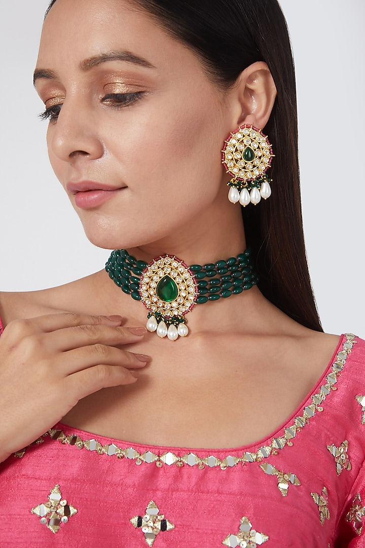 Gold Finish Kundan Polki & Green Beaded Choker Necklace Set by VASTRAA Jewellery at Pernia's Pop Up Shop