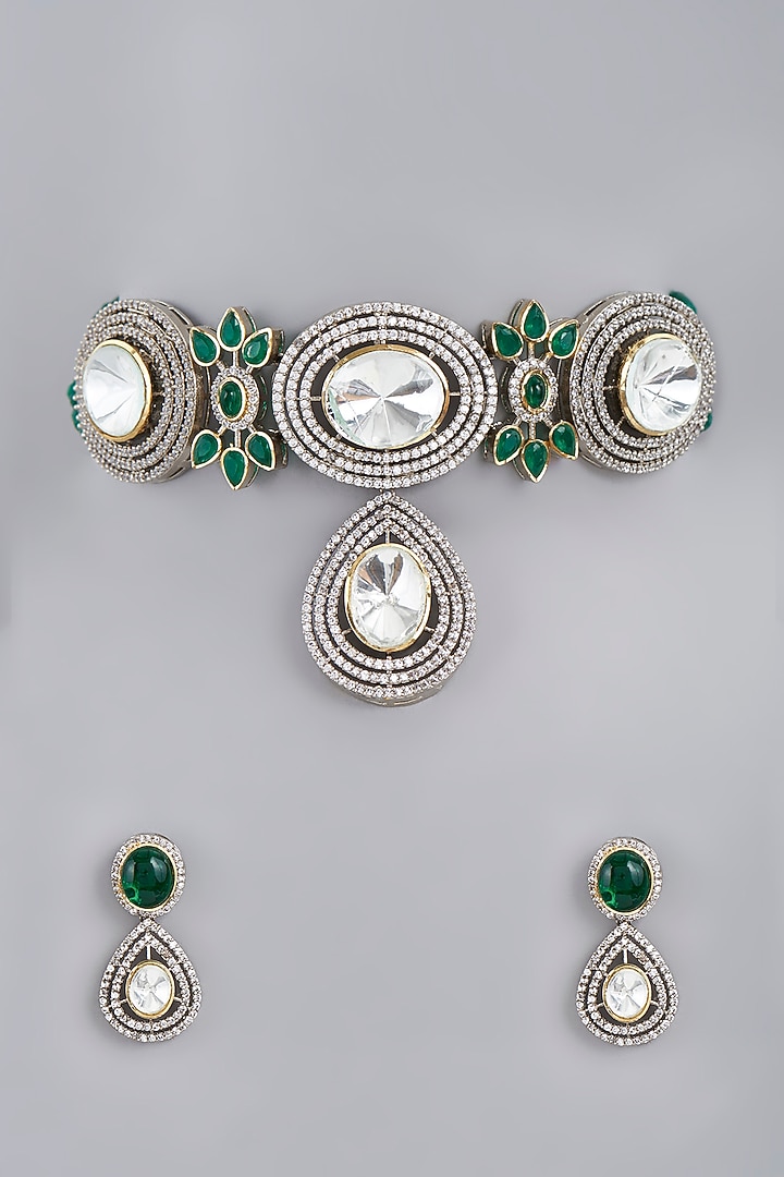 Two Tone Finish Kundan Polki & Green Stone Choker Necklace Set by VASTRAA Jewellery at Pernia's Pop Up Shop