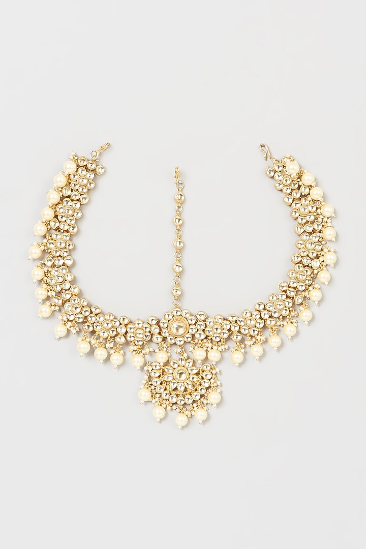 Gold Finish Pearl & Kundan Polki Mathapatti by VASTRAA Jewellery at Pernia's Pop Up Shop