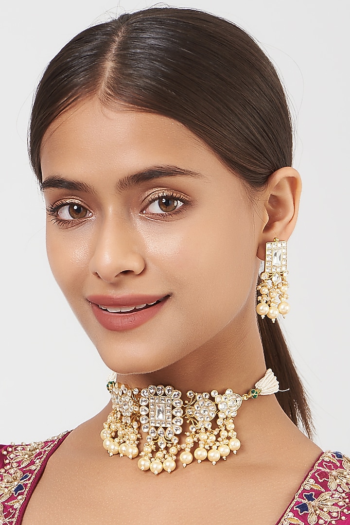 Gold Finish Pearl & Pachi Kundan Polki Choker Necklace Set by VASTRAA Jewellery at Pernia's Pop Up Shop