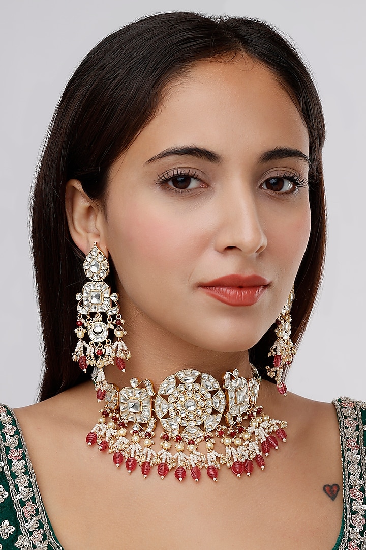 Gold Finish Kundan Polki & Red Drop Choker Necklace Set by VASTRAA Jewellery at Pernia's Pop Up Shop