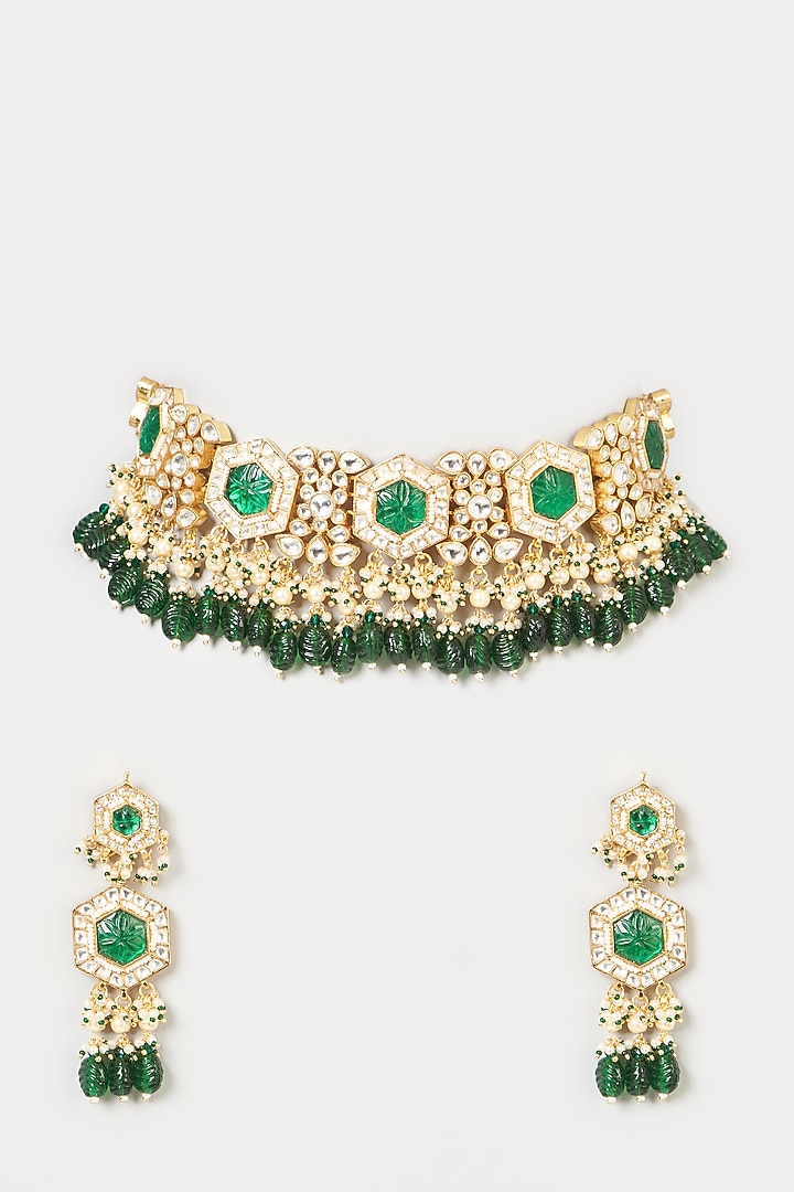 Gold Finish Pachi Kundan Polki & Green Stone Choker Necklace Set by VASTRAA Jewellery at Pernia's Pop Up Shop