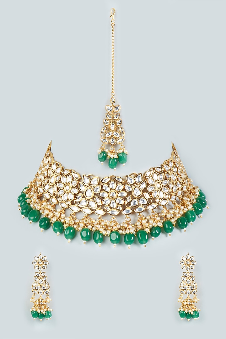 Gold Finish Kundan Polki & Green Beaded Choker Necklace Set by VASTRAA Jewellery at Pernia's Pop Up Shop