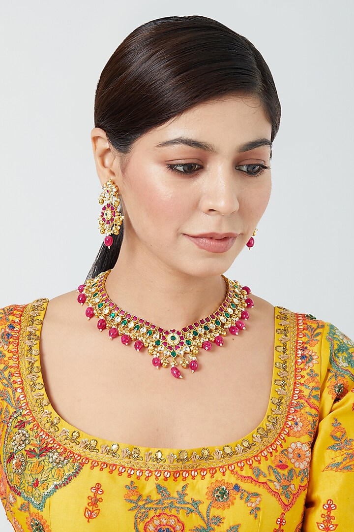 Gold Finish Pachi Kundan Polki & Ruby Synthetic Stone Necklace Set by VASTRAA Jewellery at Pernia's Pop Up Shop