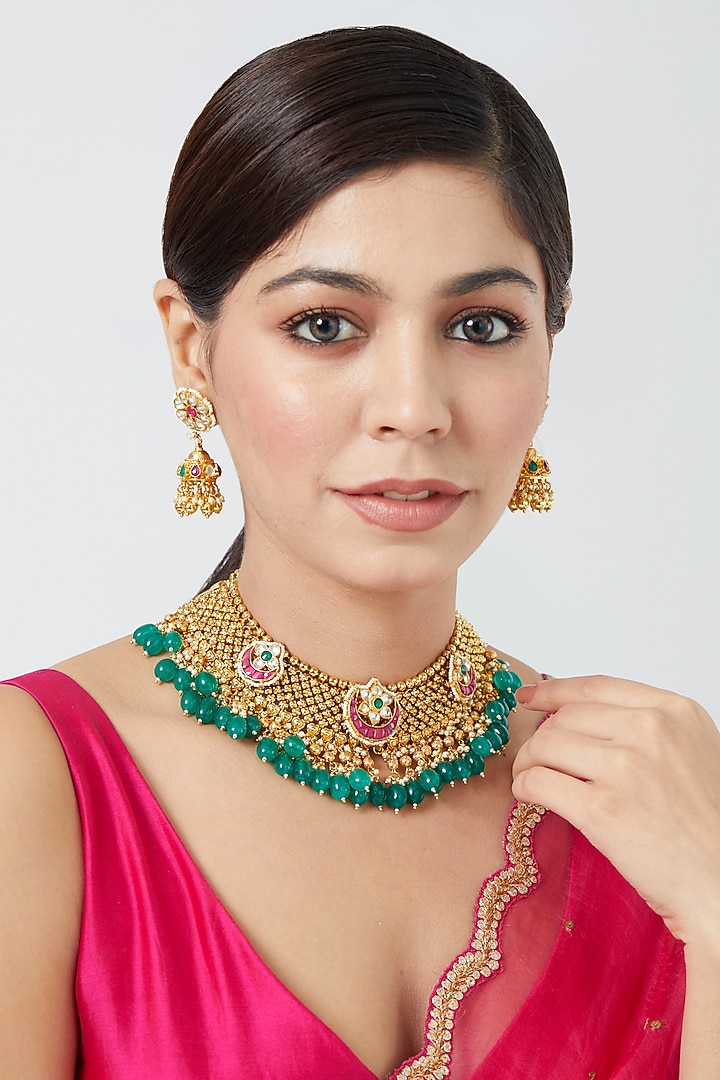 Gold Finish Pachi Kundan Polki & Emerald Synthetic Stone Necklace Set by VASTRAA Jewellery at Pernia's Pop Up Shop