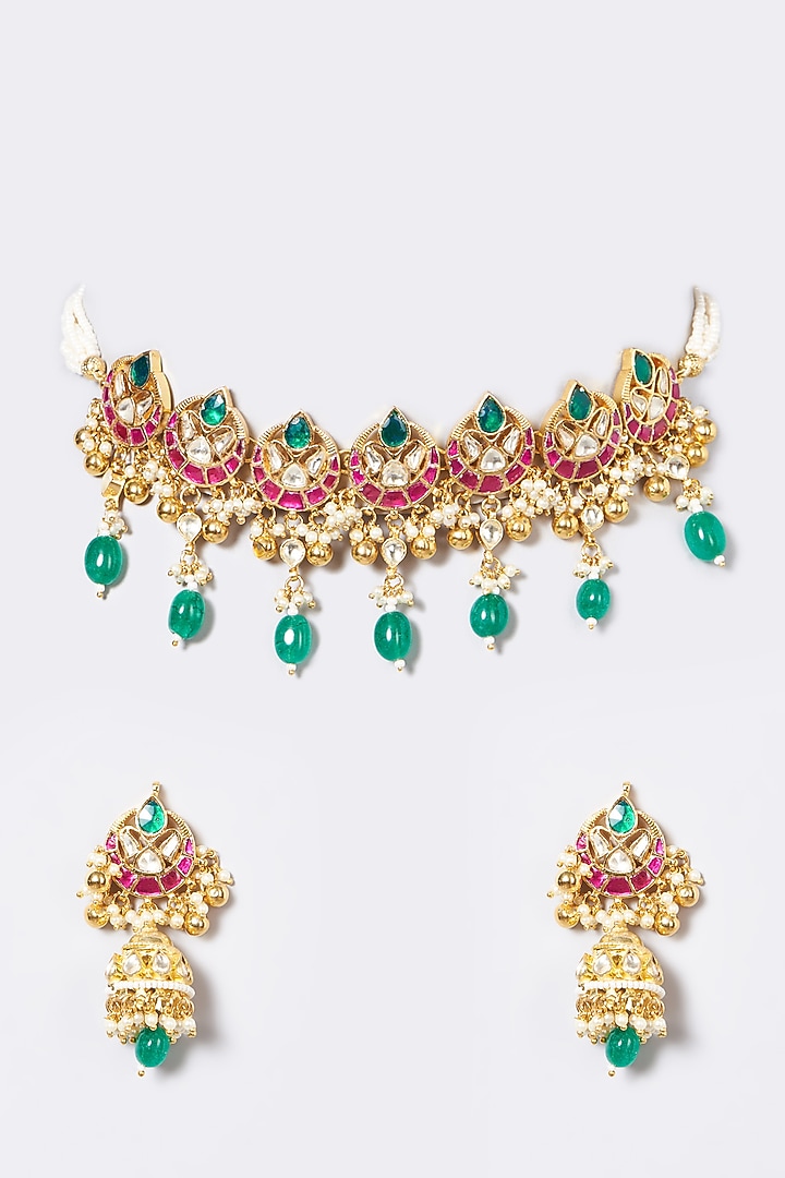 Gold Finish Pachi Kundan Polki & Pearl Choker Necklace Set by VASTRAA Jewellery at Pernia's Pop Up Shop