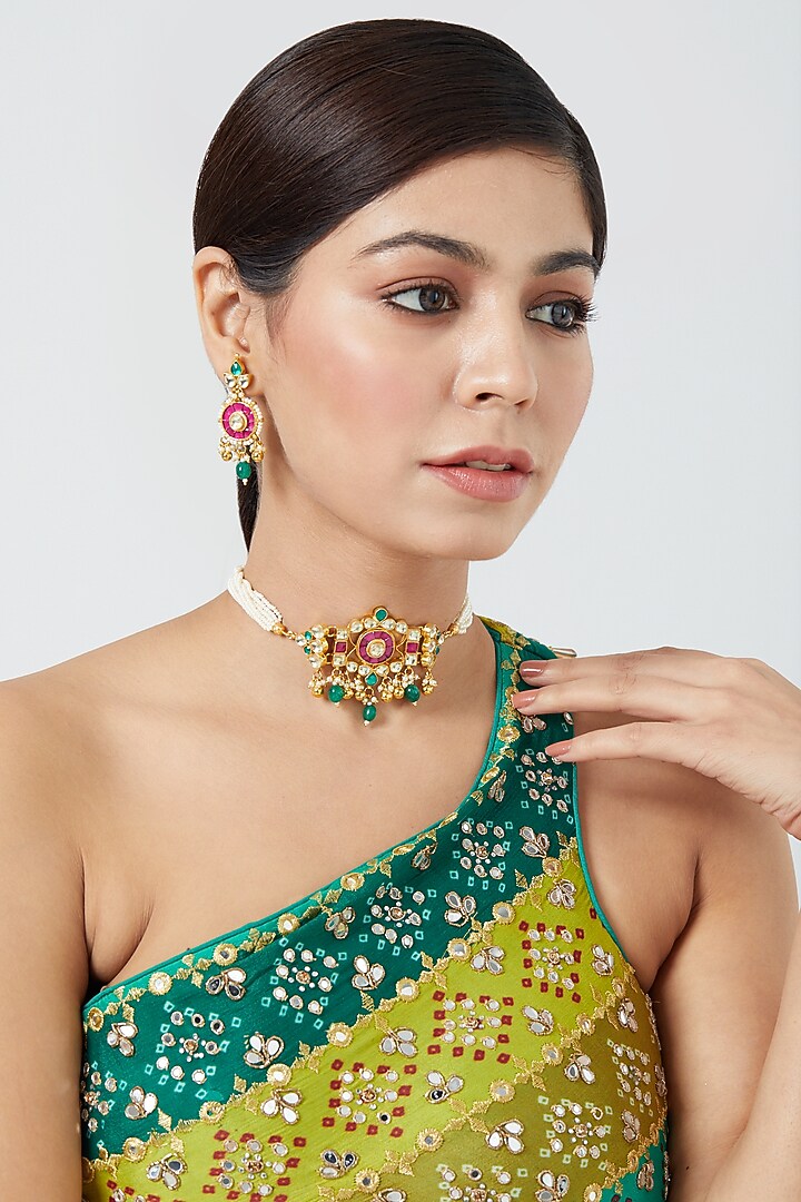 Gold Finish Pachi Kundan Polki & Pearl Choker Necklace Set by VASTRAA Jewellery at Pernia's Pop Up Shop