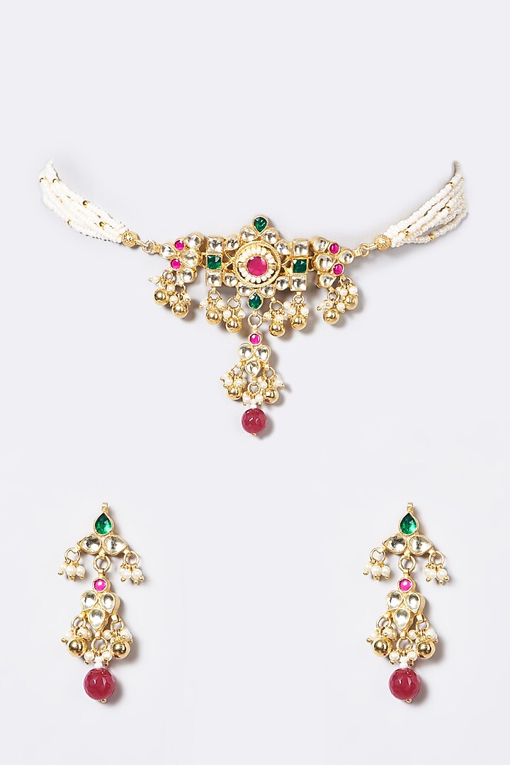 Gold Finish Pachi Kundan Polki & Pearl Choker Necklace Set by VASTRAA Jewellery at Pernia's Pop Up Shop