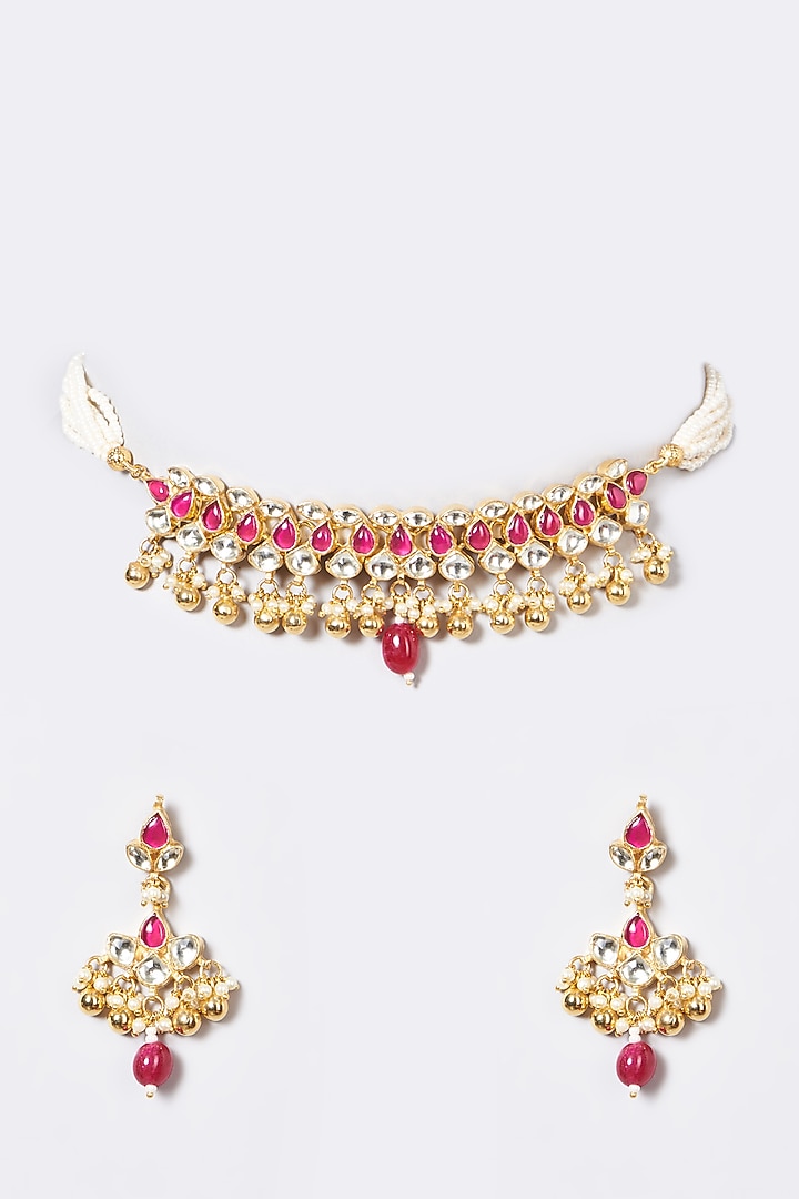 Gold Finish Pachi Kundan Polki & Pearl Choker Necklace Set by VASTRAA Jewellery at Pernia's Pop Up Shop