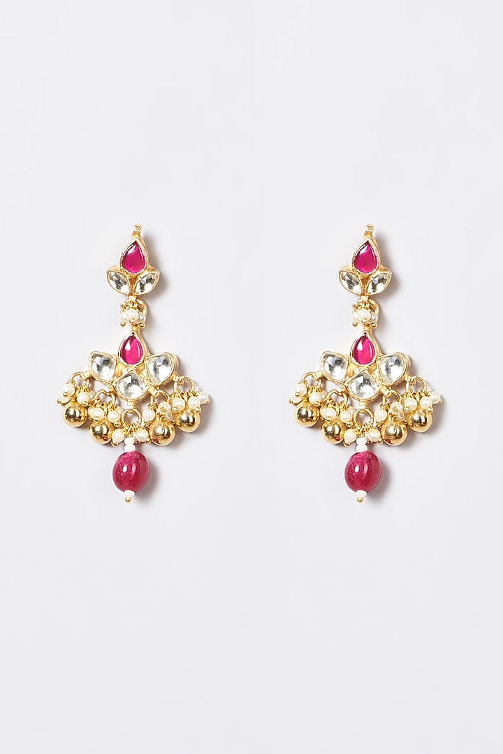 Gold Finish Pachi Kundan Polki & Pearl Choker Necklace Set by VASTRAA Jewellery at Pernia's Pop Up Shop
