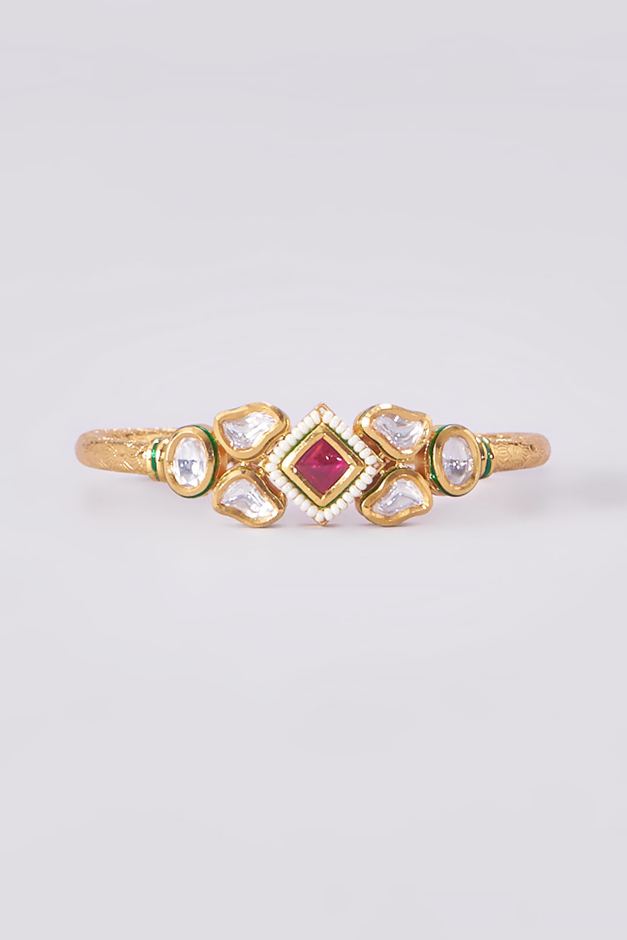 Polki Diamond + 22k Gold Bangle Bracelet | 22k gold bangles, Bangles, Bangle  bracelets
