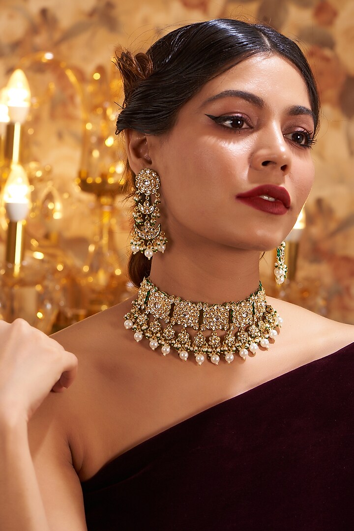 Gold Finish Kundan Polki & Pearl Temple Choker Necklace Set by VASTRAA Jewellery at Pernia's Pop Up Shop