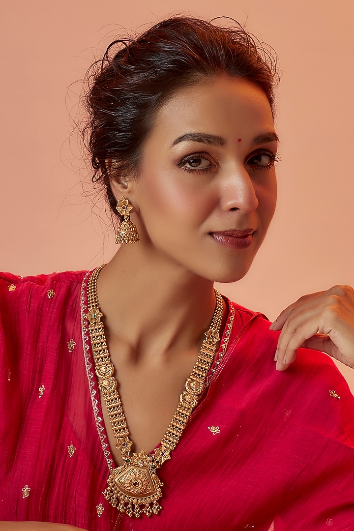 Gold Finish Kundan Polki Long Temple Necklace Set With Red Stones by VASTRAA Jewellery at Pernia's Pop Up Shop