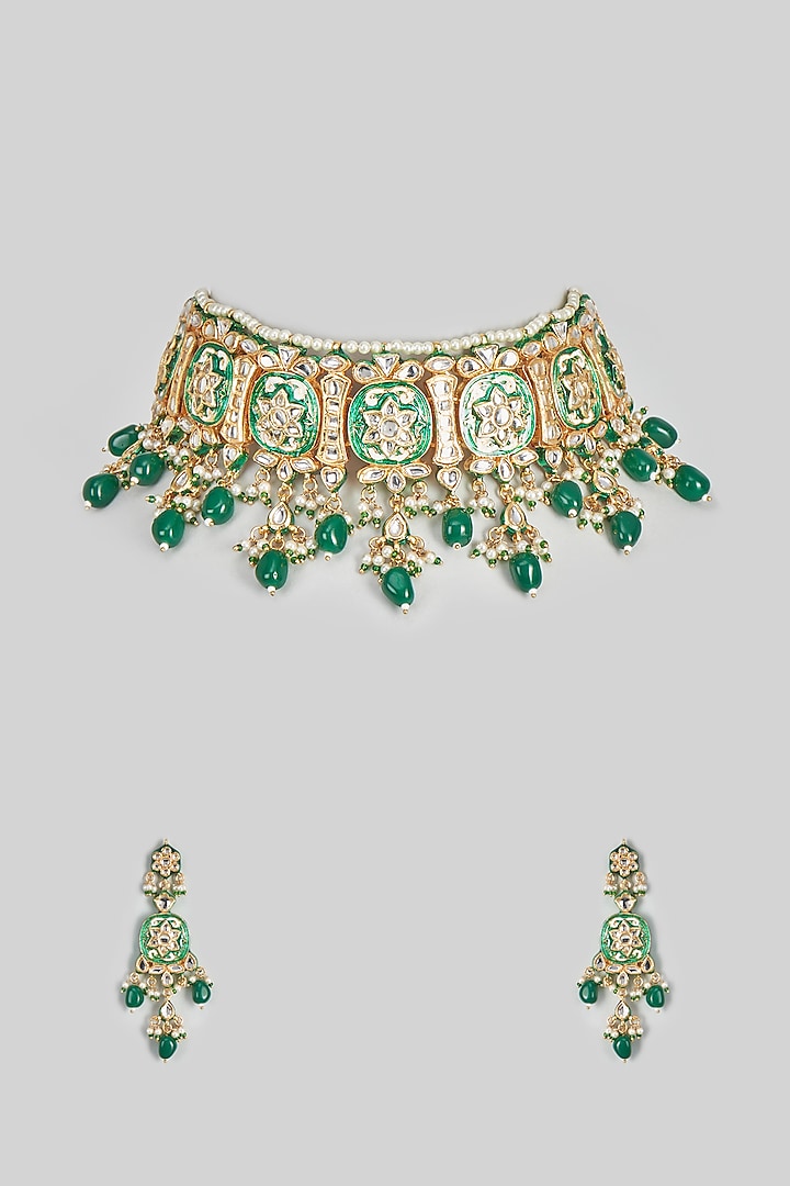 Gold Finish Kundan Polki & Green Beaded Choker Necklace Set by VASTRAA Jewellery at Pernia's Pop Up Shop