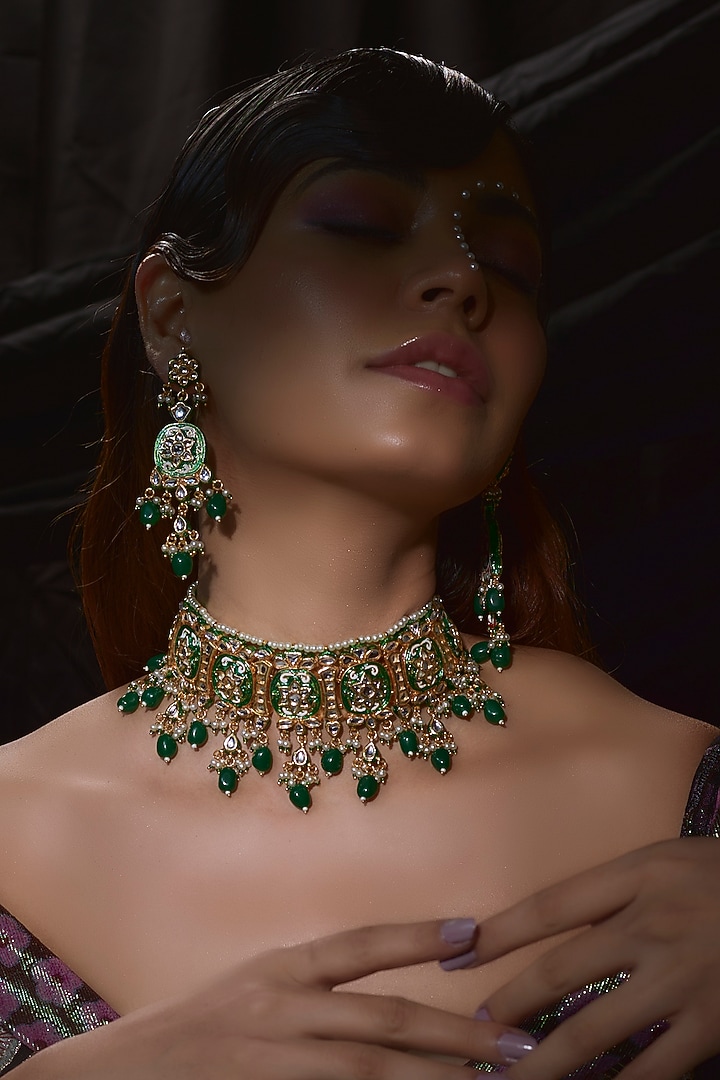 Gold Finish Kundan Polki & Green Beaded Choker Necklace Set by VASTRAA Jewellery at Pernia's Pop Up Shop