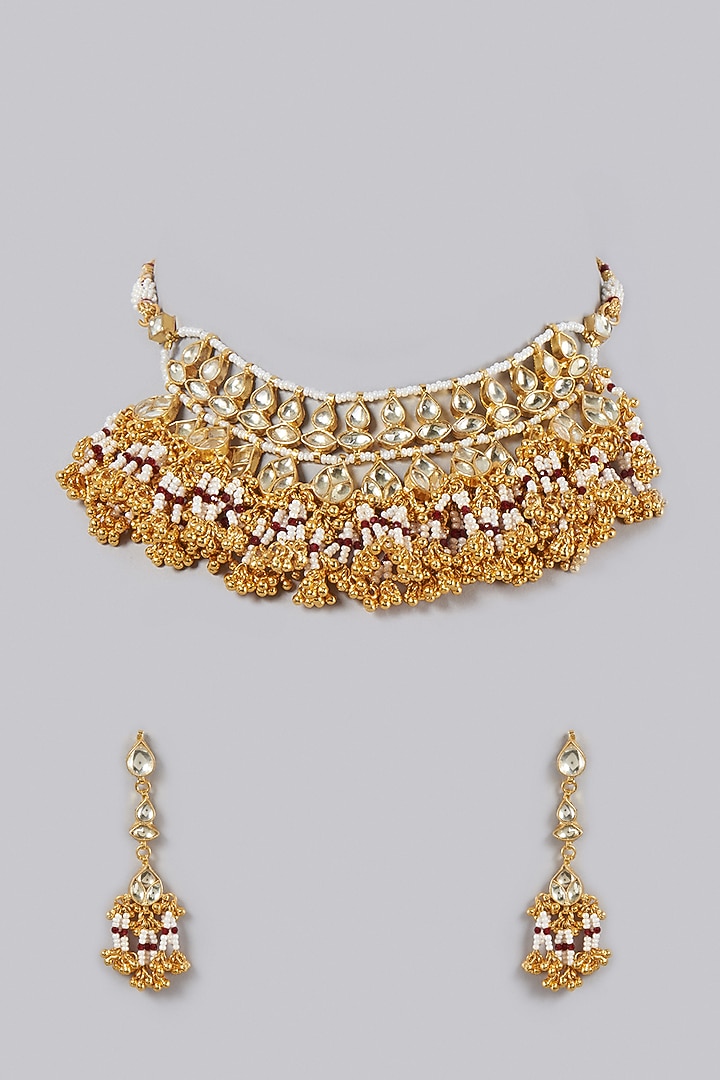 Gold Finish Kundan Polki & Pearl Choker Necklace Set by VASTRAA Jewellery at Pernia's Pop Up Shop