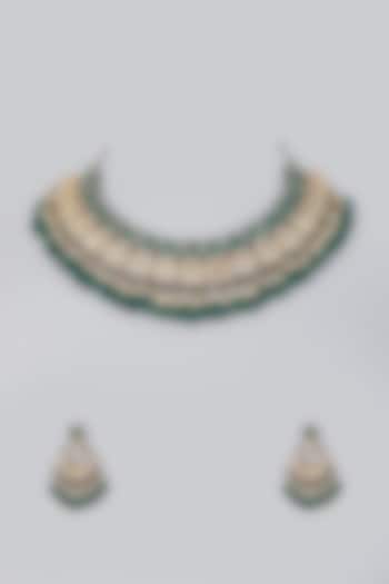 Two Tone Finish Dark Green Stone Choker Necklace Set by VASTRAA Jewellery