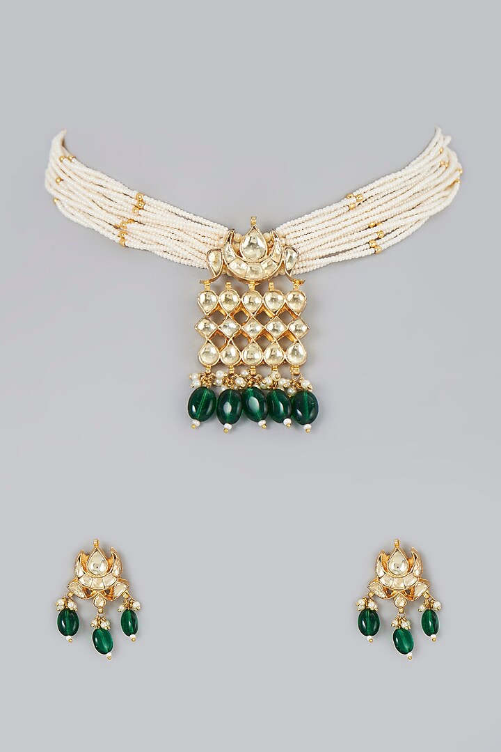 Gold Finish Kundan Polki & Green Beaded Choker Necklace Set by VASTRAA Jewellery at Pernia's Pop Up Shop