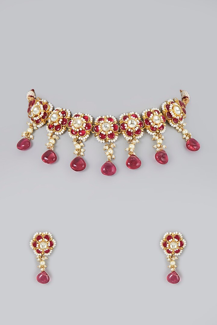 Gold Finish Pearl & Kundan Polki Choker Necklace Set by VASTRAA Jewellery at Pernia's Pop Up Shop