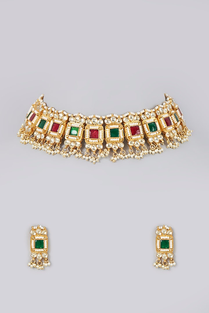 Gold Finish Kundan Polki Choker Necklace Set by VASTRAA Jewellery at Pernia's Pop Up Shop