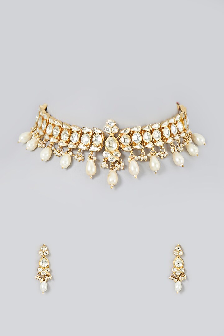 Gold Finish Kundan Polki & Pearl Choker Necklace Set by VASTRAA Jewellery at Pernia's Pop Up Shop