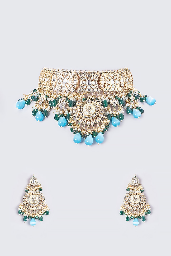 Gold Finish Kundan Polki & Beaded Necklace Set by VASTRAA Jewellery at Pernia's Pop Up Shop