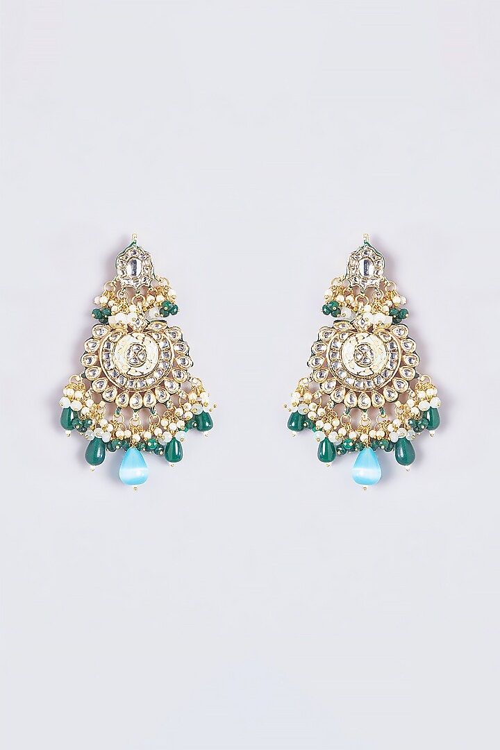 Gold Finish Kundan Polki & Beaded Necklace Set by VASTRAA Jewellery at Pernia's Pop Up Shop