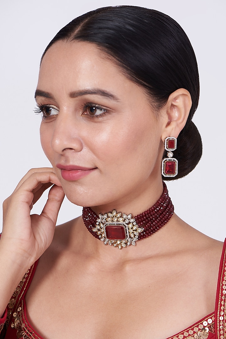 Two Tone Finish Kundan Polki & Red Beaded Choker Necklace Set by VASTRAA Jewellery