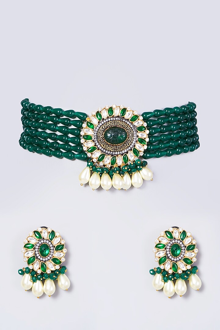 Gold Finish Kundan Polki & Green Beaded Choker Necklace Set by VASTRAA Jewellery at Pernia's Pop Up Shop
