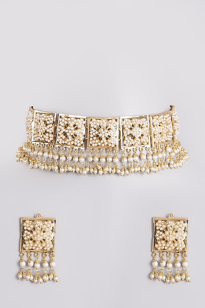 Gold Finish Pearl Necklace Set by VASTRAA Jewellery at Pernia's Pop Up Shop