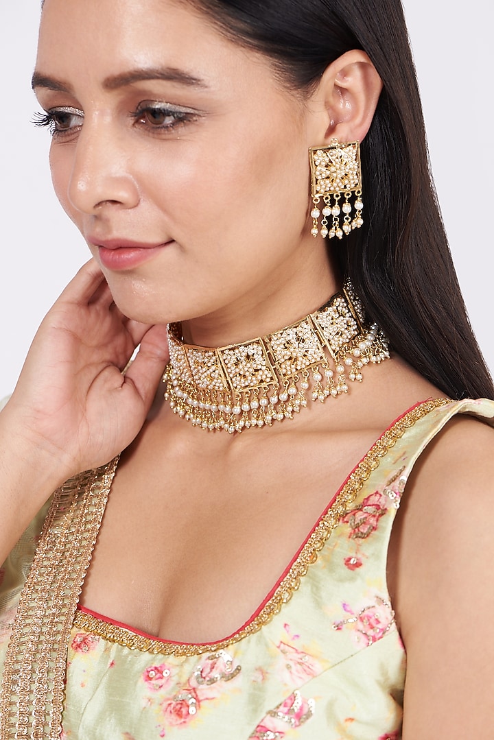Gold Finish Pearl Necklace Set by VASTRAA Jewellery at Pernia's Pop Up Shop