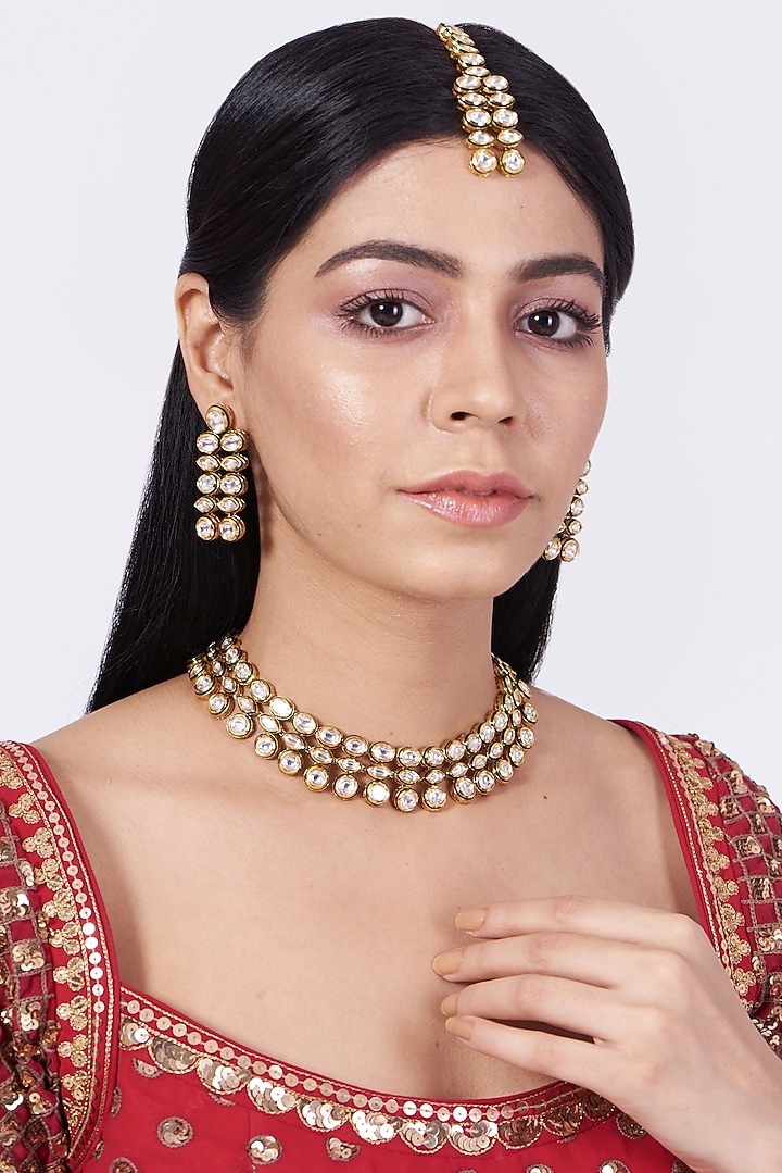 Gold Finish Kundan Polki Choker Necklace Set by VASTRAA Jewellery at Pernia's Pop Up Shop