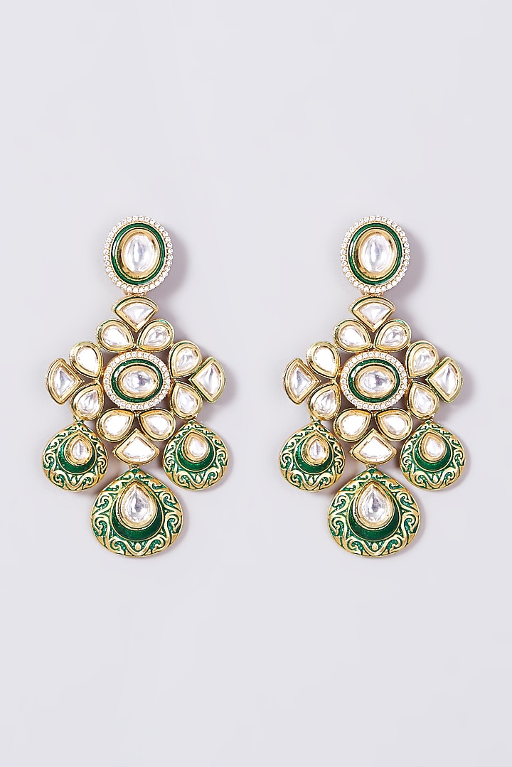 Gold Finish Kundan Polki & Pearls Enameled Necklace Set by VASTRAA Jewellery at Pernia's Pop Up Shop