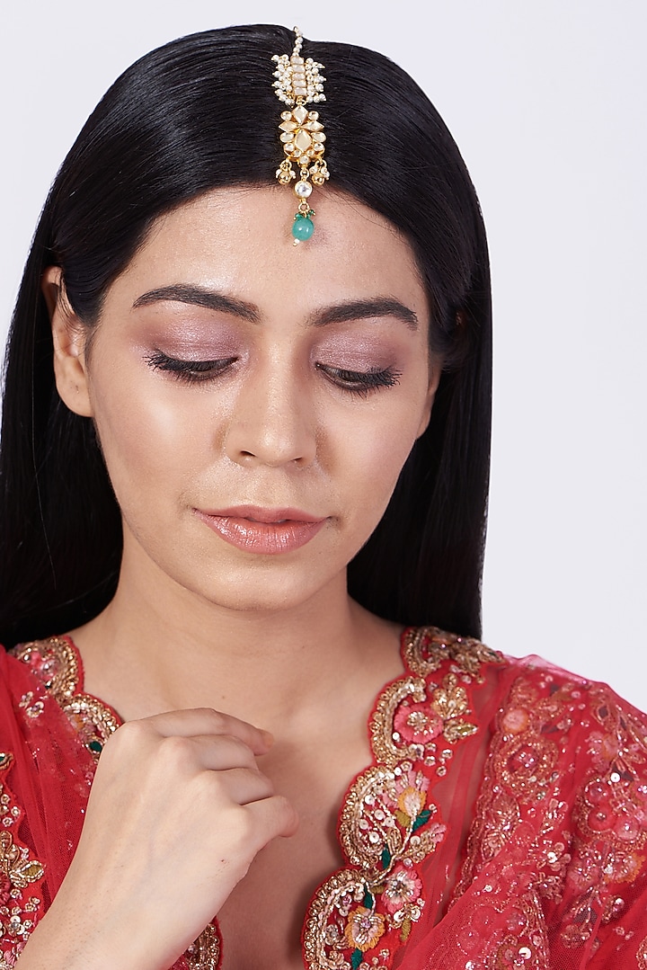 Gold Finish Kundan Polki & Blue Beaded Maang Tikka by VASTRAA Jewellery at Pernia's Pop Up Shop