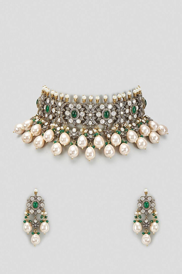 Two Tone Finish Kundan Polki & Green Stone Choker Necklace Set by VASTRAA Jewellery at Pernia's Pop Up Shop