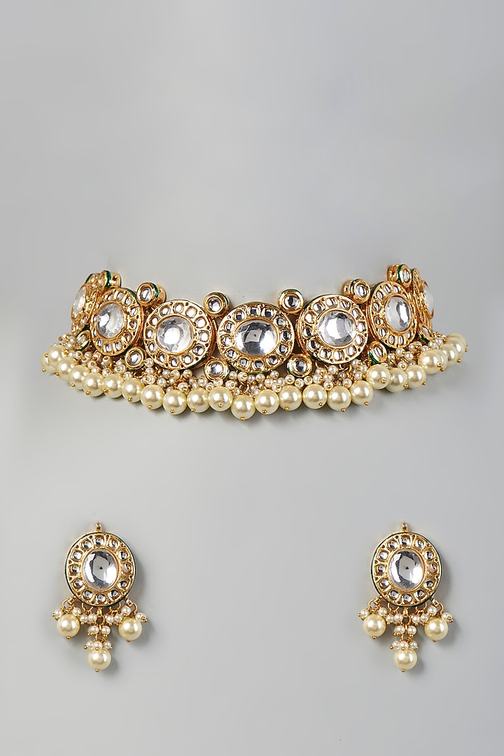 Gold Finish Kundan Polki & White Pearl Choker Necklace Set by VASTRAA Jewellery at Pernia's Pop Up Shop