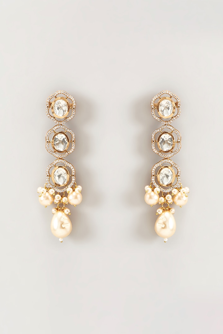 Gold Finish Kundan Polki & Pearl Necklace Set by VASTRAA Jewellery at Pernia's Pop Up Shop
