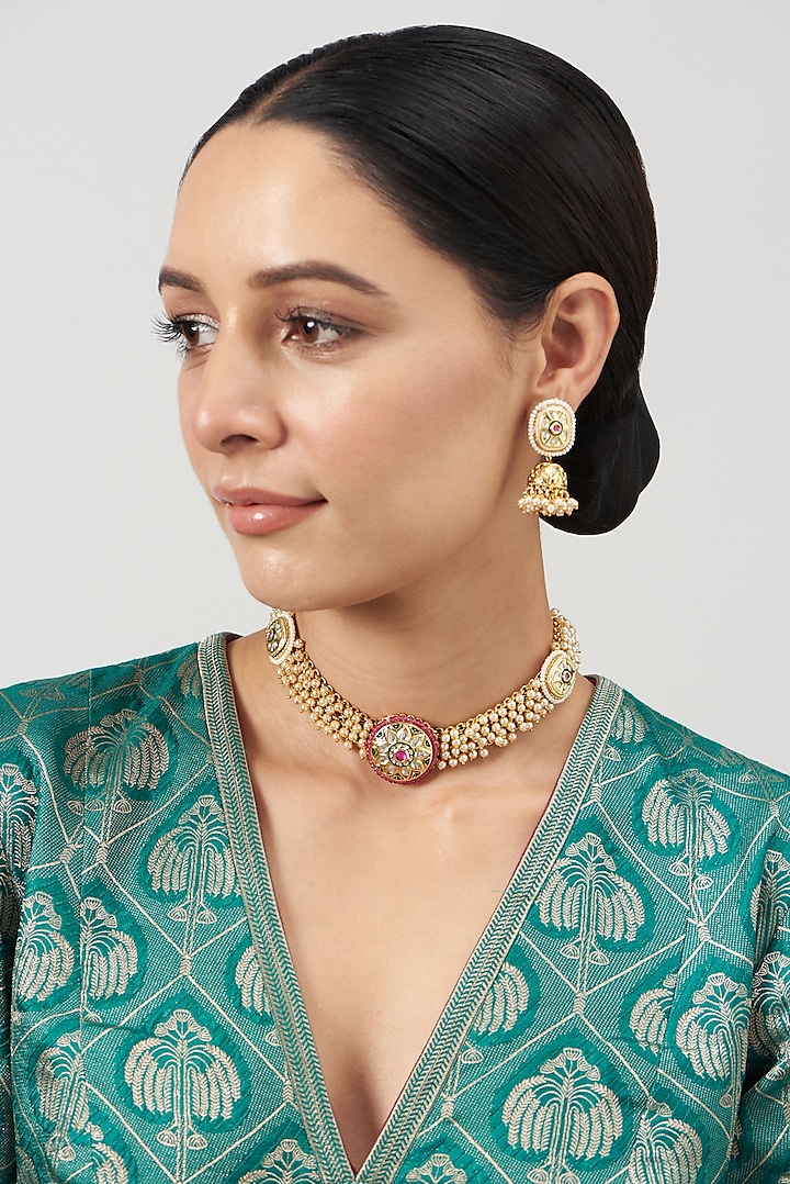 Gold Finish Pearl & Kundan Polki Temple Choker Necklace Set by VASTRAA Jewellery