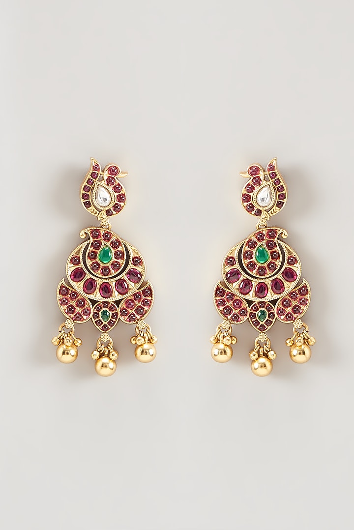 Gold Finish Temple Necklace Set by VASTRAA Jewellery at Pernia's Pop Up Shop