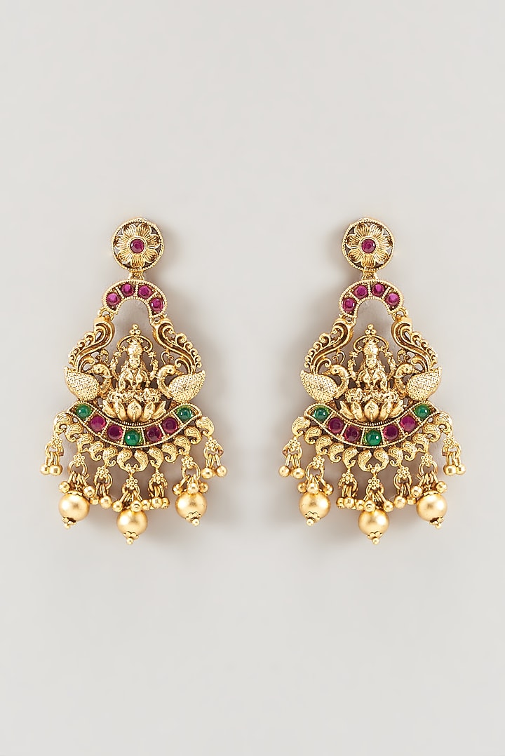 Gold Finish Pearl & Synthetic Stone Temple Necklace Set by VASTRAA Jewellery at Pernia's Pop Up Shop